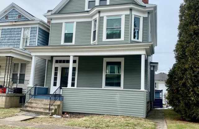 437 Richland Avenue photos photos