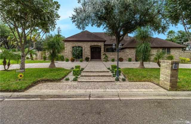2301 SW Greenbriar Square photos photos