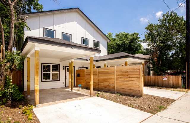 1835 Dawson St Gallery 3