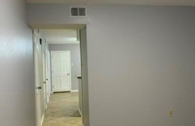 2916 ROOSEVELT Boulevard Gallery 4