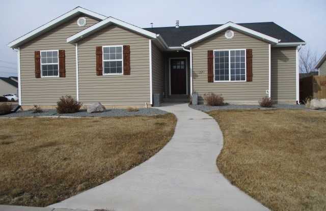 5 Bedroom Home In Iron Springs photos photos