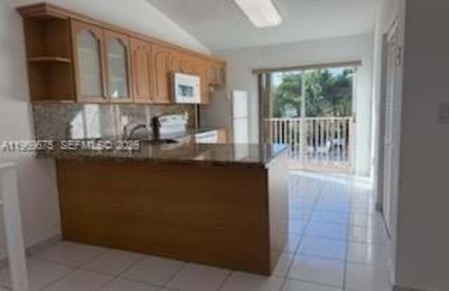 3375 W 76th St - 3375 West 76th Street, Hialeah, FL 33018