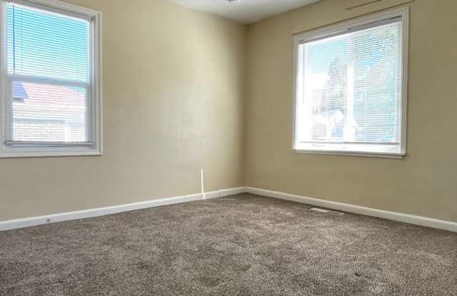 3 Bedroom/2 Bathroom Home in Ogden Gallery 4