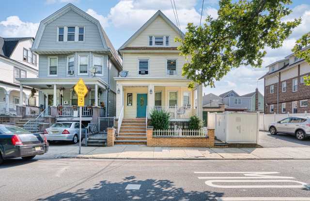 86 BARTHOLDI AVE - 86 Bartholdi Avenue, Jersey City, NJ 07305
