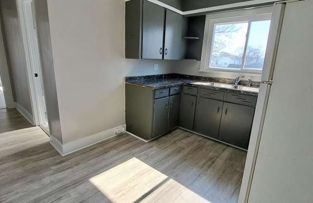 523 Wood Street photos photos