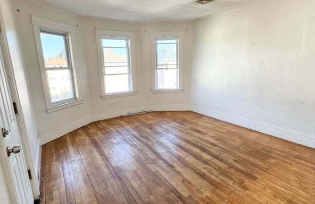 28 Vale St. photos photos