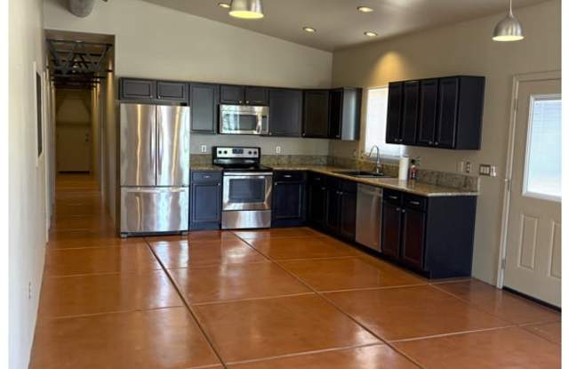 1014 East Linden Street photos photos