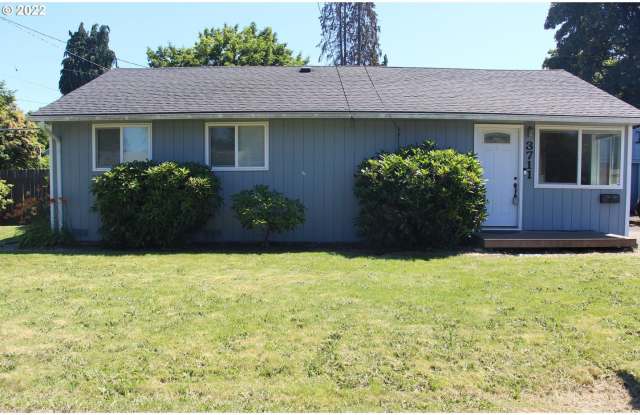 Beautifully Updated Harney Heights Home for Lease - 3711 E 13th St photos photos