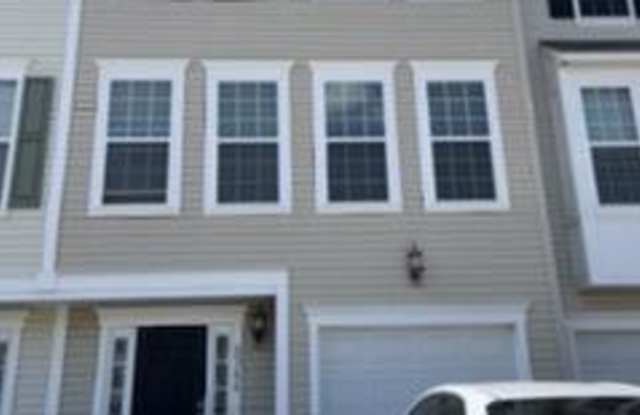8344 SCOTLAND LOOP - 8344 Scotland Loop, Sudley, VA 20109