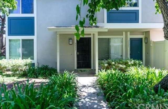 2623 W Meadowwood Gallery 2