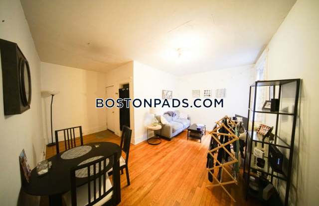 Bright 2-Bedroom Apartment in Brookline – In-Unit Laundry Prime Location photos photos Bright 2-Bedroom Apartment in Brookline – In-Unit Laundry Prime Location photos photos