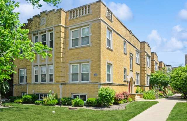 4209 N Keystone Avenue photos photos