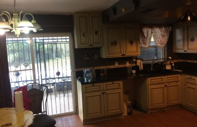 5503 Oakway Rd - 5503 Oakway Road, Pine Hills, FL 32808