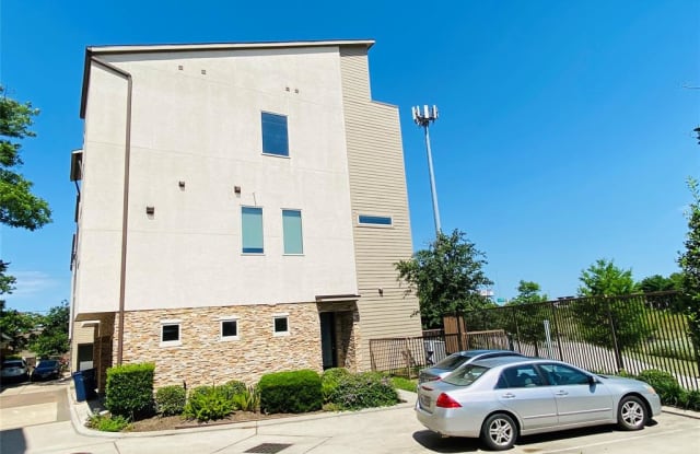 182 Harvard Street - 182 Harvard Street, Houston, TX 77007