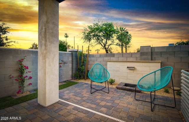 1825 N 43RD Terrace Gallery 1