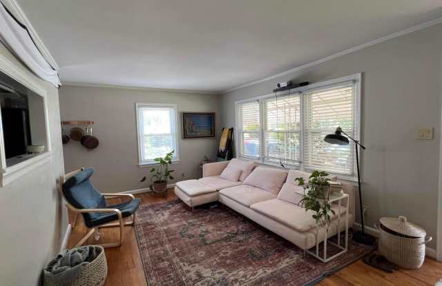 205 Plainview Avenue photos photos