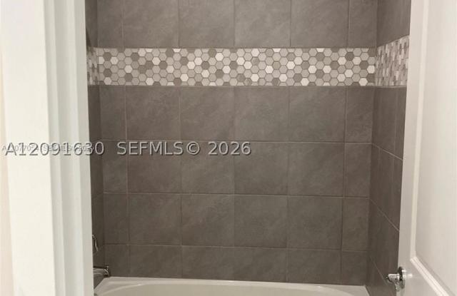 4819 Frattina Gallery 3