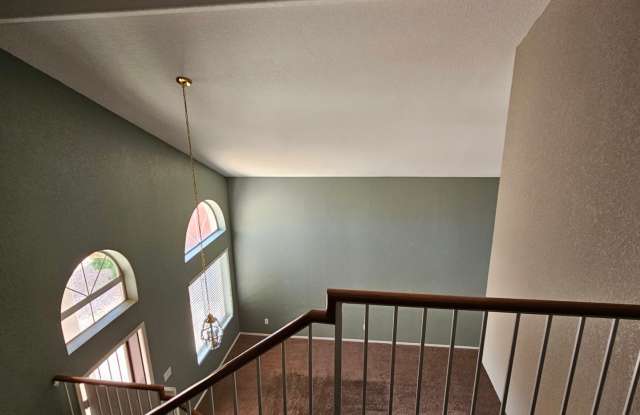 Spacious 3bd home in peoria Gallery 4