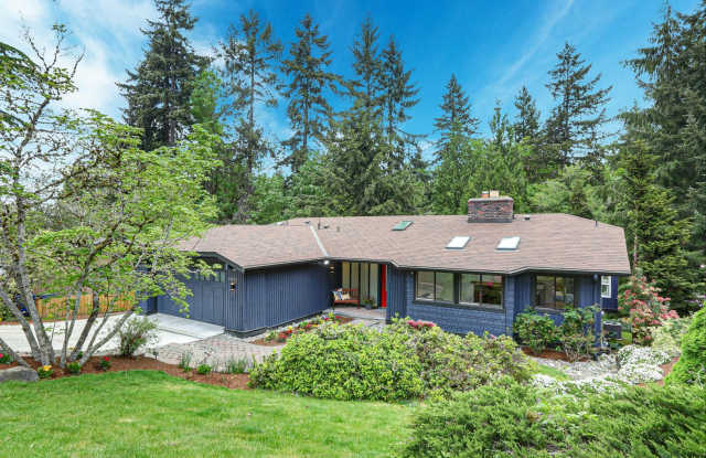 5bd/2.5ba Bellevue Home photos photos