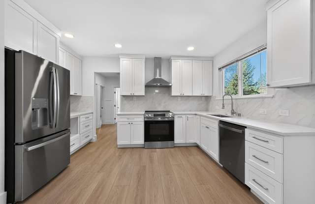 13337 30th Avenue Northeast#A photos photos