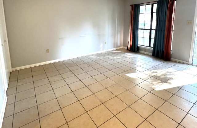 1713 19th Avenue lot: A Gallery 4