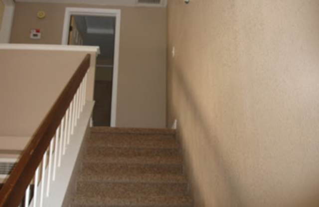 2201 North Comanche Drive Gallery 4