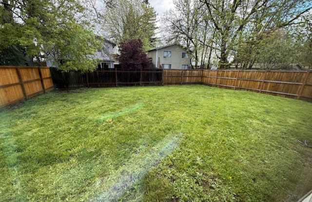 3bed/1.5bath $500 signing bonus if lease signed by April 31st, 2026 photos photos