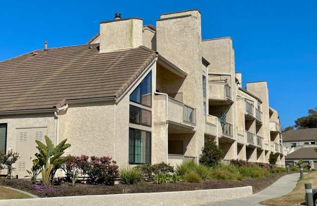 2 Bedroom + 2 Bathroom Condo |  Surfside IV Gated Community | Unfurnished Gallery 1