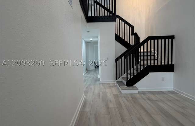 1432 SE 25th Ave Gallery 2