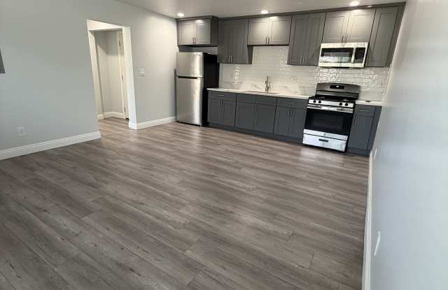 1303 West 109th Place photos photos