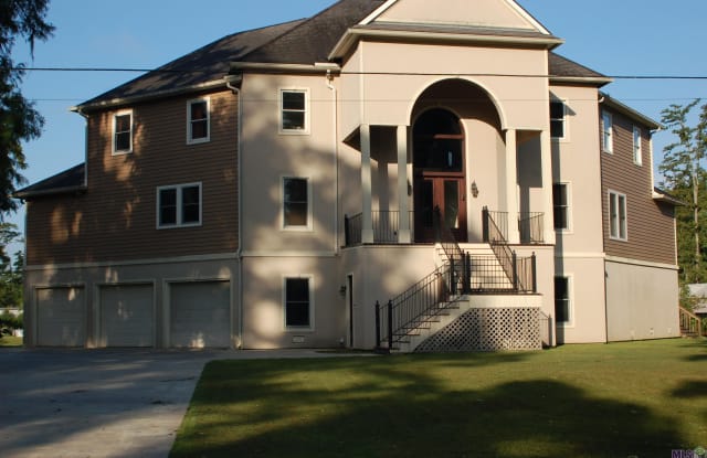13876 CALLE SEVARIO DR - 13876 Calle Sevario Street, Livingston County, LA 70769