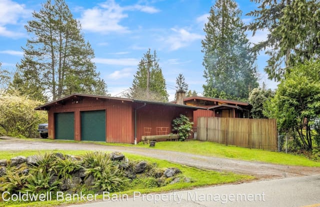 8760 Ferncliff Ave. N. E. - 8760 Ferncliff Avenue Northeast, Bainbridge Island, WA 98110