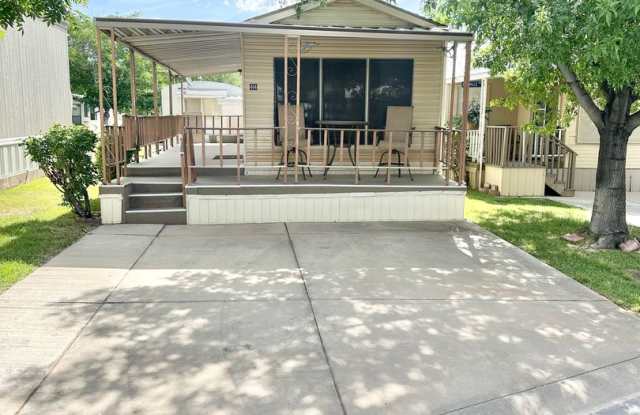 55+ Community 1 Bed 1 Bath. Gallery 4