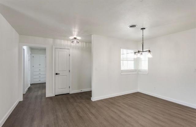 9408 N Northland Road Gallery 3