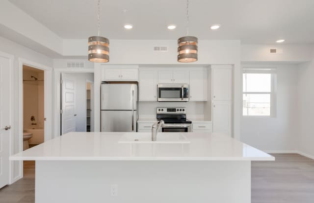 Now Leasing! Beautiful Open Concept Living! - 1015 Ririe Lane, Caldwell, ID 83605