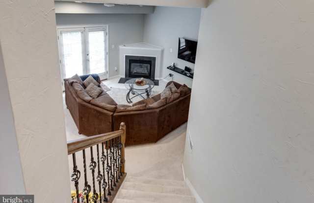14370 VERDE PLACE Gallery 4