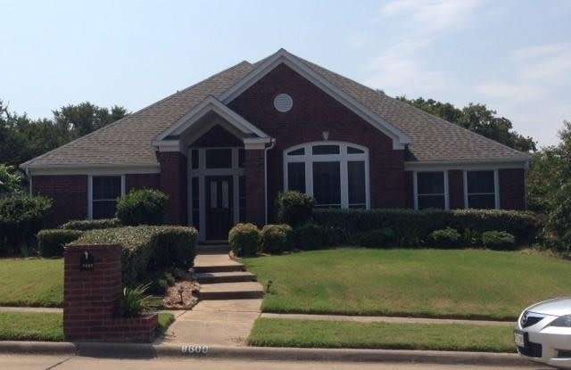 8600 Caddo Court - 8600 Caddo Court, North Richland Hills, TX 76182