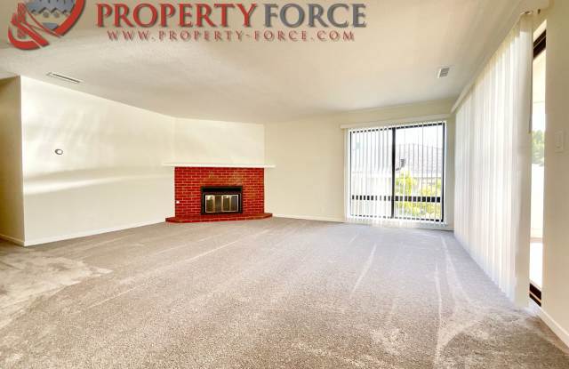 414 Laurel Ave - 2 Bed, 2 Bath Condo AVAILABLE NOW! Gallery 1