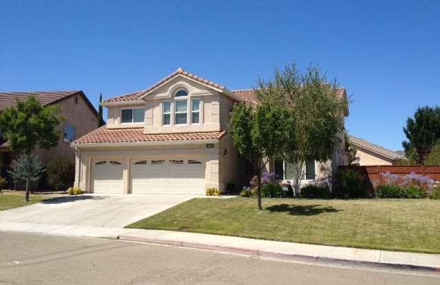 Stunning  Spacious 5 Bedrooms  3 Baths, Located in one of the most desirable areas in Antioch photos photos