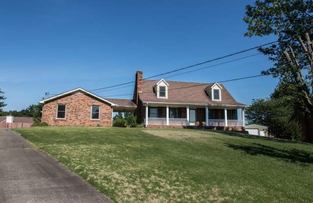Three Bedroom in Sango! - 535 Westwood Drive, Clarksville, TN 37043