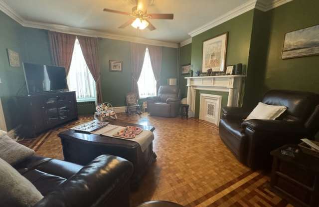 172 Washington Avenue Gallery 3