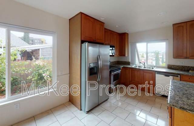 5895 Alta Vista Avenue Gallery 3