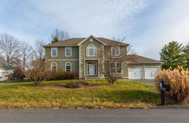 4 bed, 3.5 bath Single Family Home in Charles Town, WV photos photos