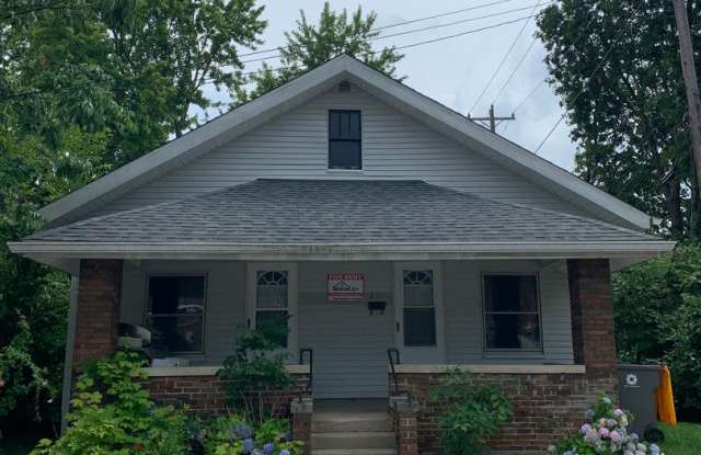 5 bedroom Available!! ***AUG 2027*** 5 bed, 3 bath Near Kirkwood! Gallery 3