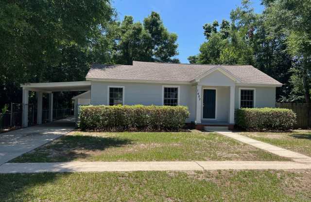 1403 Dexter Ave Pensacola, FL 32507 MOVE IN SPECIAL!! Waived $350 Cleaning Fee!!!!! photos photos