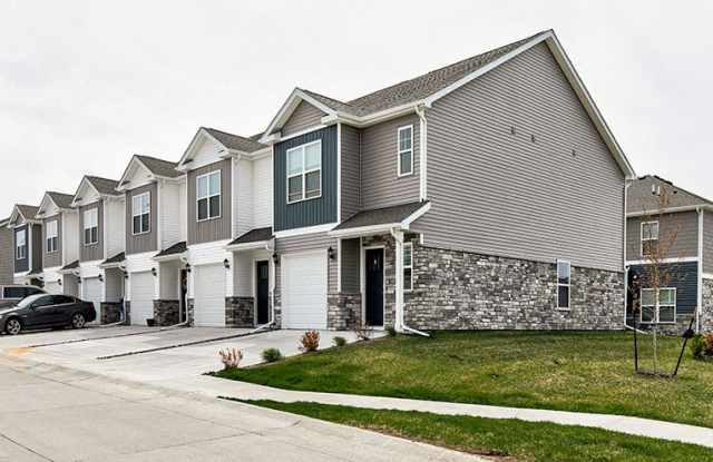 The Ridge at Canyon Landing Townhomes photos photos