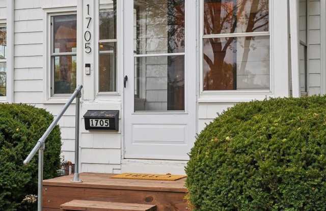 1705 Ivy Avenue E Gallery 3