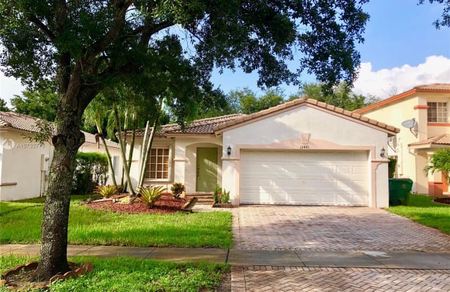 12481 SW 45th Dr - 12481 SW 45th Drive, Miramar, FL 33027