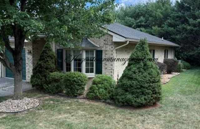 Condo in Cortland Manor Gallery 4