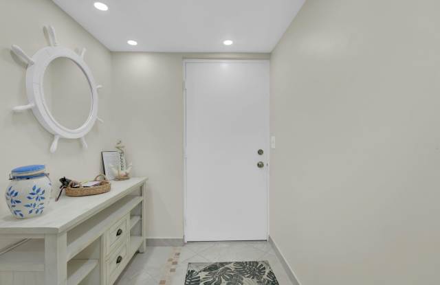 450 Egret Circle Gallery 2
